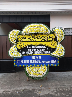 Papan Bunga Duka di Padang Harapan